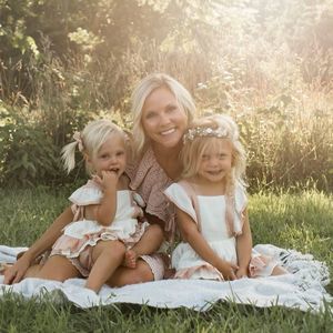 Meet your Posher, Joanie